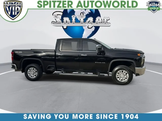 Used 2020 Black Chevrolet LTZ image 17