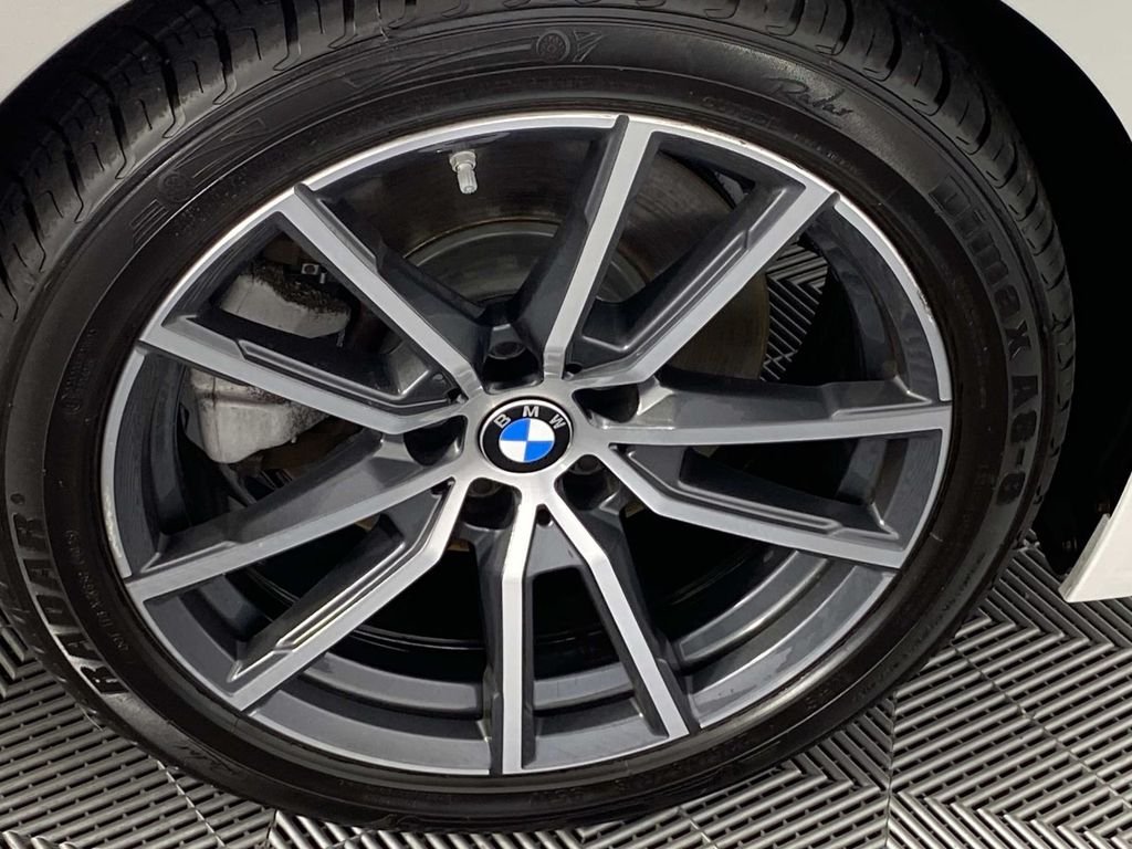 Used 2020 White BMW 330i xDrive image 30