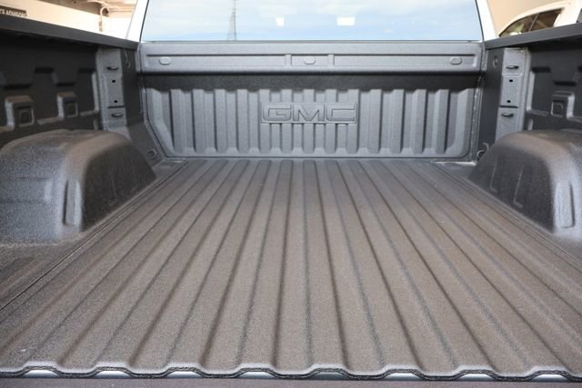 2026 GMC Sierra 1500 SLE - Photo 19