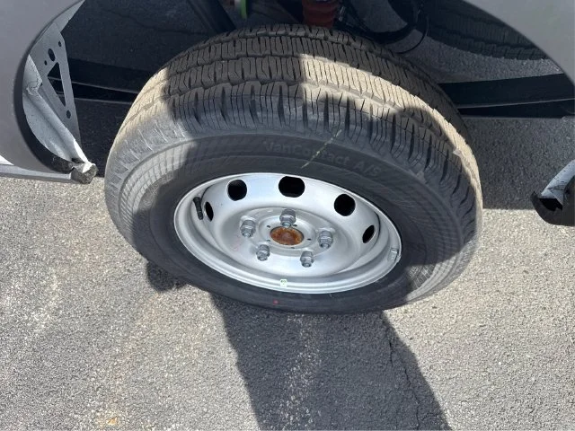 New 2025 Oxford White Ford Cargo Van image 18