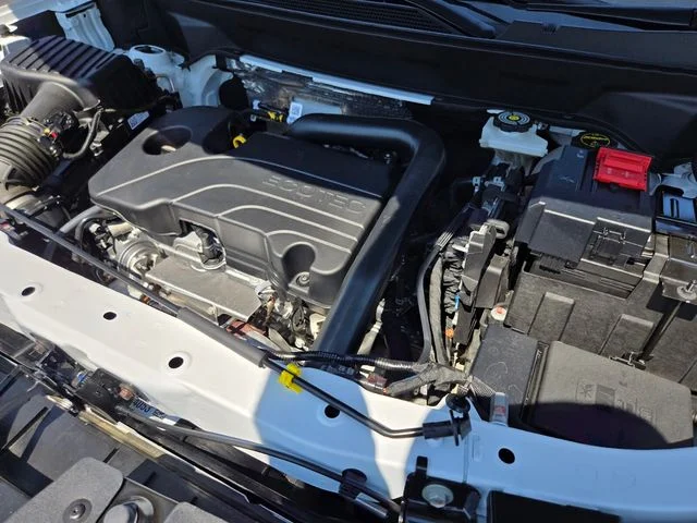 Used 2026 White Chevrolet LT image 23