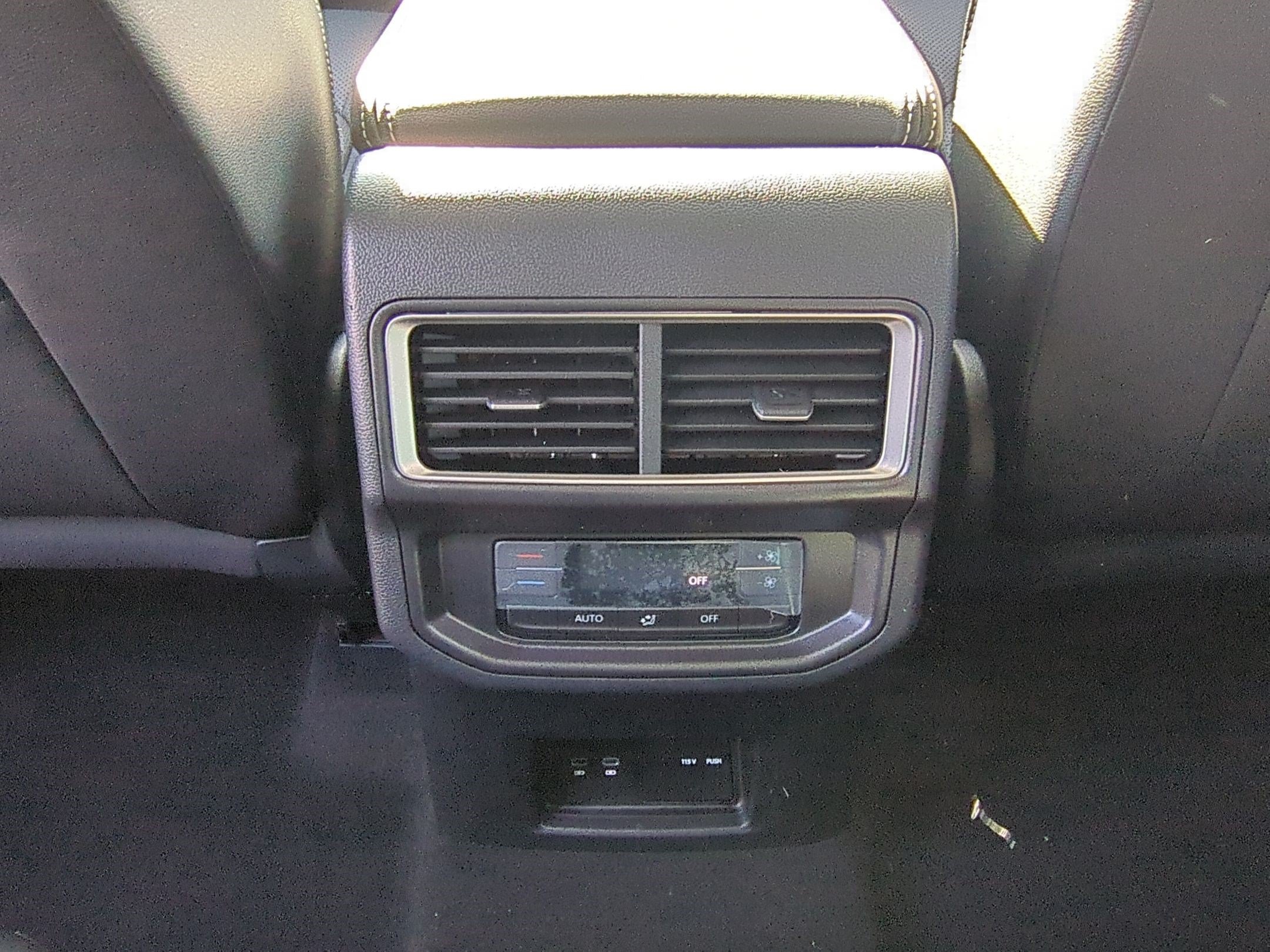 New 2026 Opal White Pearl Volkswagen 2.0T Peak Edition image 15