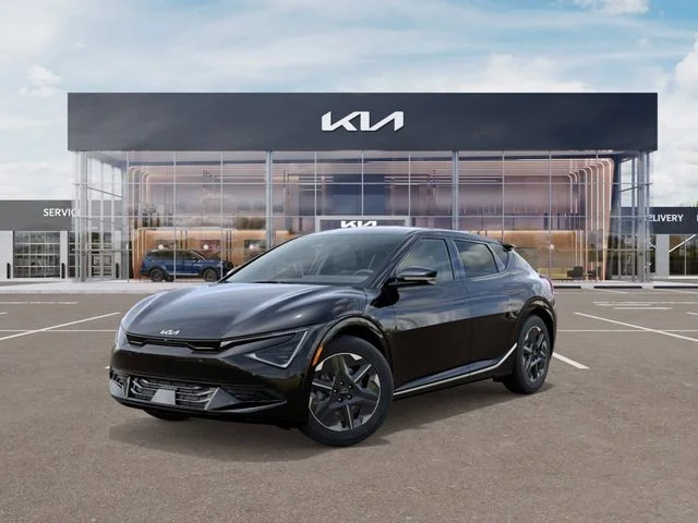 New 2025 Black Kia Light image 1