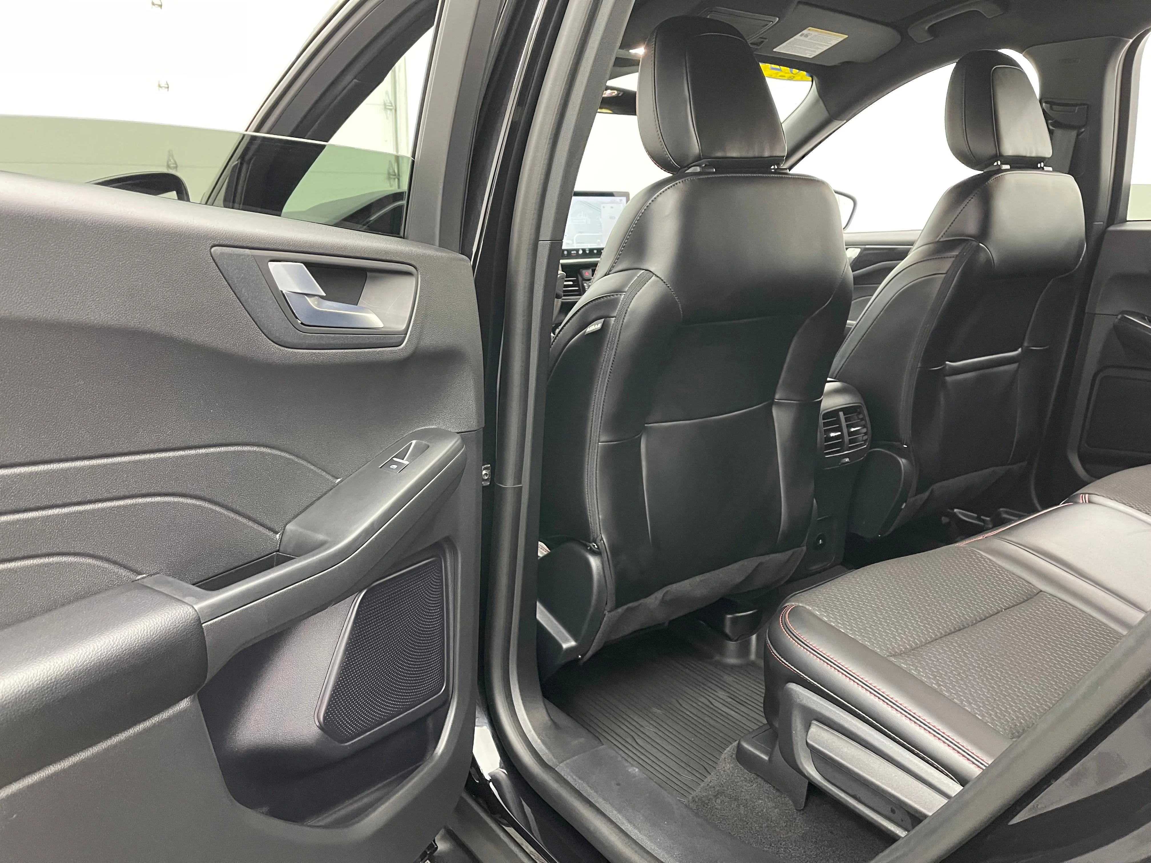 Used 2024 Black Metallic Ford ST-Line image 36