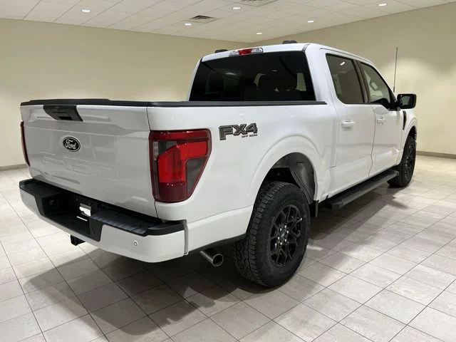 New 2026 White Ford XLT image 5