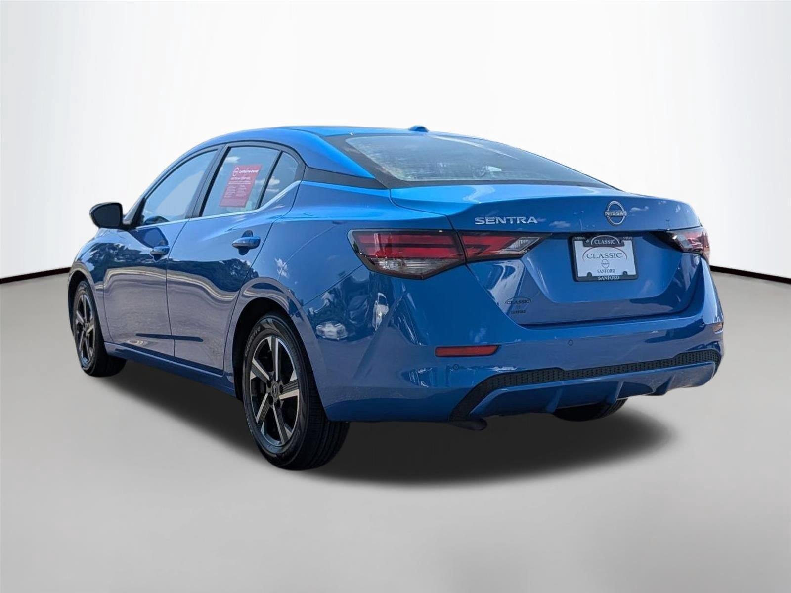 Used 2025 Electric Blue Metallic Nissan SV image 3