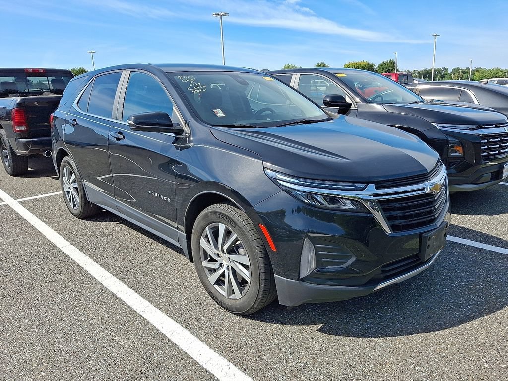 Used 2024 Mosaic Black Metallic Chevrolet LT image 3