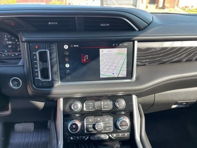 Used 2022 Summit White GMC Denali image 30