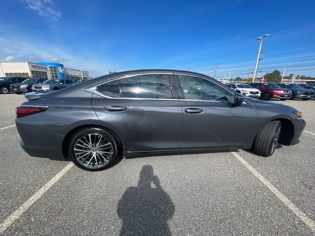 Used 2024 Gray Lexus 350 image 8
