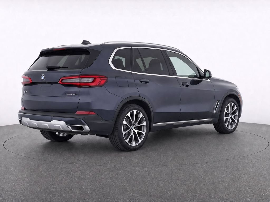 Used 2020 Arctic Gray Metallic BMW xDrive40i image 8