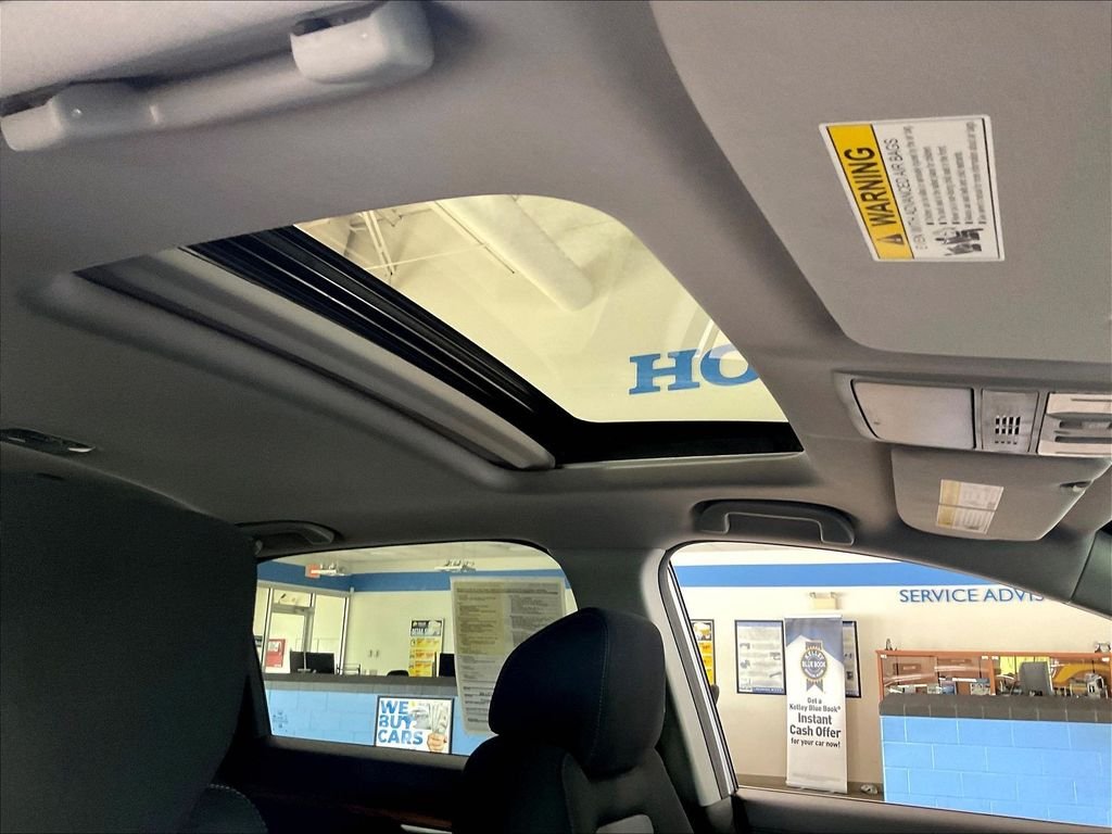 Certified Used 2017 Silver Honda EX image 22
