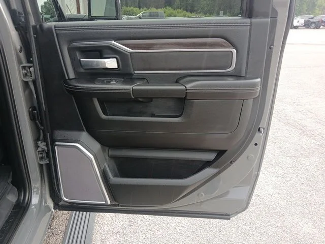 New 2026 Ceramic Gray Clear-Coat Exterior Paint RAM Laramie image 30