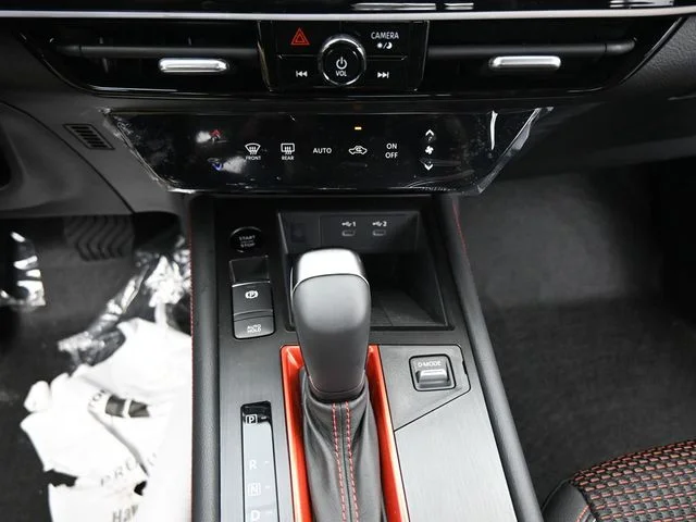 2025 Nissan Kicks SR AWD - Photo 24