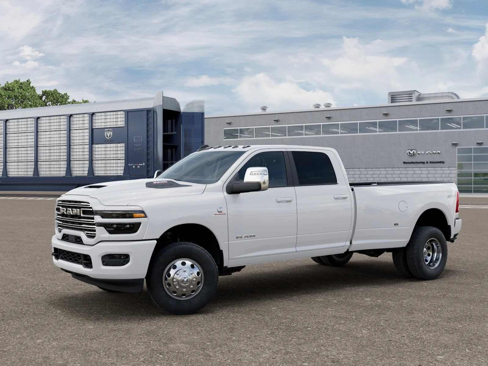New 2026 Bright White Clear-Coat Exterior Paint RAM LARAMIE image 1