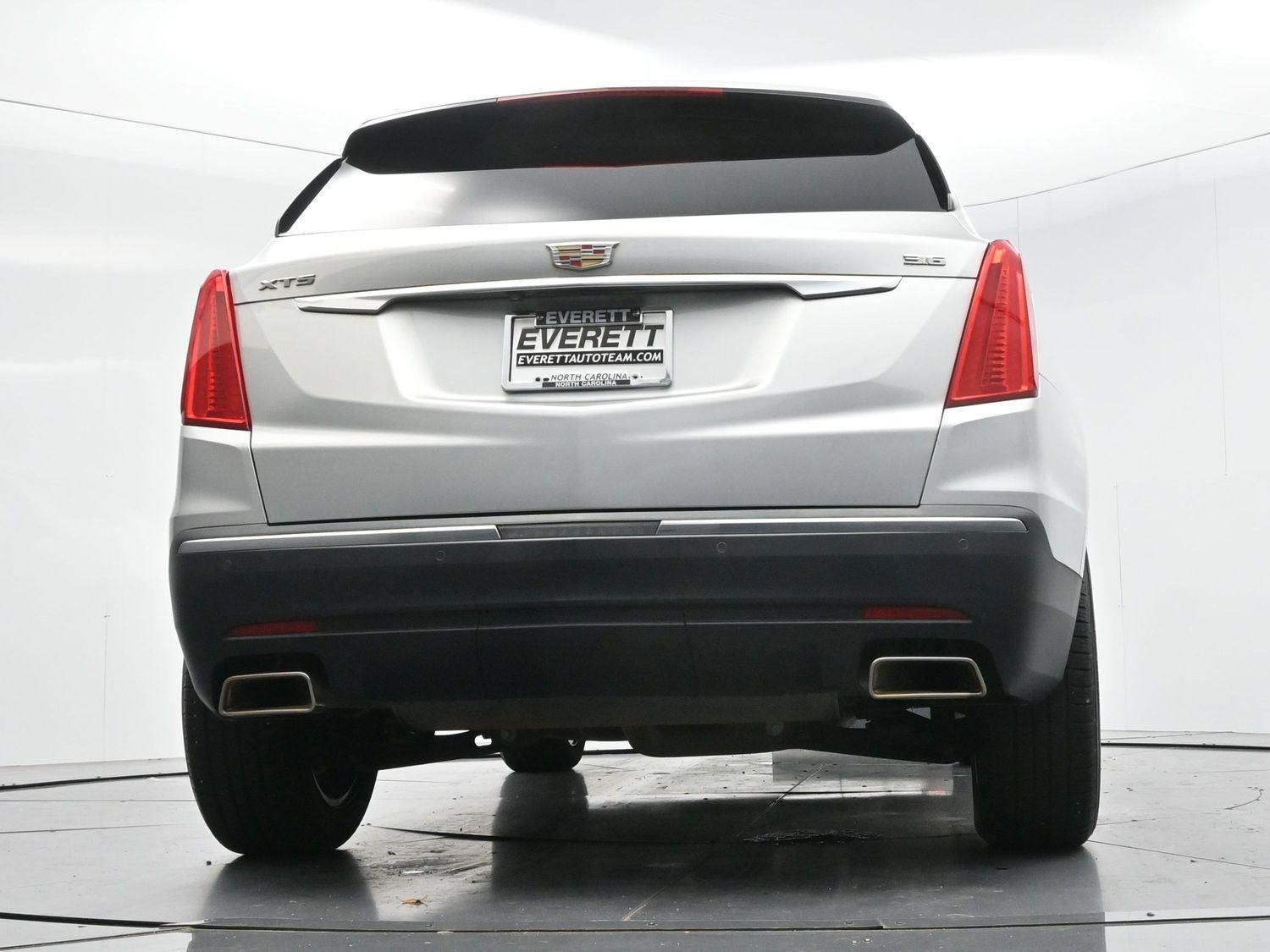 Used 2019 RADIANT SILVER METALLIC Cadillac Luxury FWD image 49