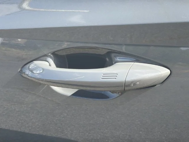 Used 2025 Gray Hyundai SEL image 41