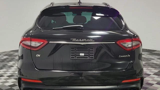 Used 2019 Black Maserati GranSport image 7