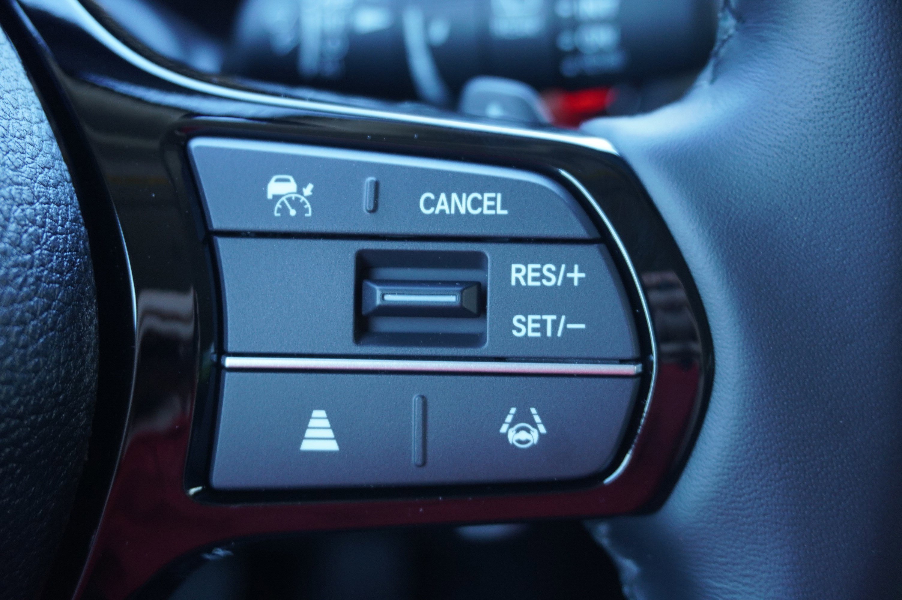 2025 Honda Pilot EX-L - Photo 14