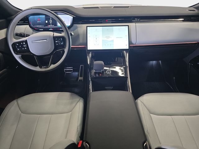 Certified Used 2025 White Land Rover Dynamic SE image 10