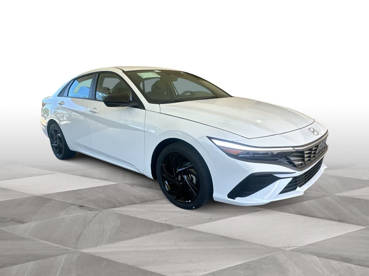 New 2026 Serenity White Hyundai SEL Sport image 2
