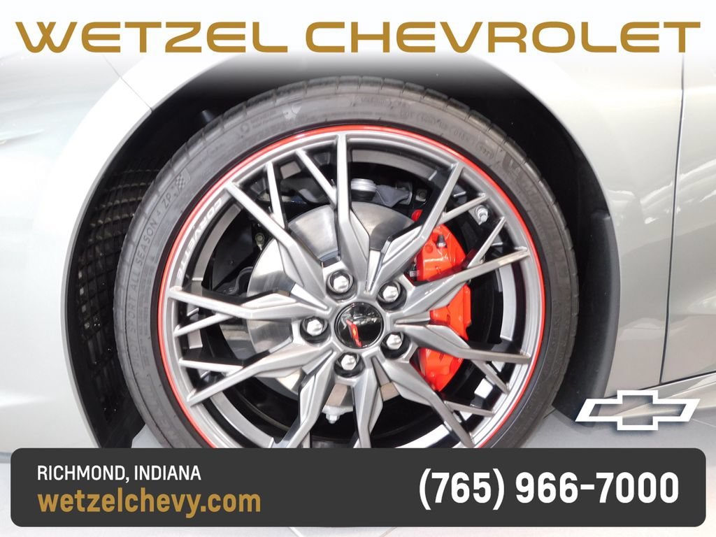 2024 Chevrolet Corvette 3LT - Photo 9