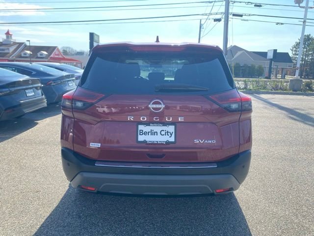 Used 2023 Red Nissan SV image 31