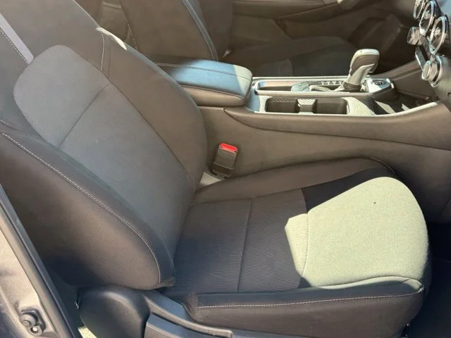 Used 2025 Gray Nissan SV image 32