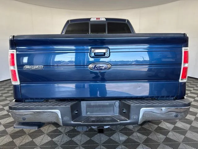 Used 2014 Blue Ford Lariat image 20