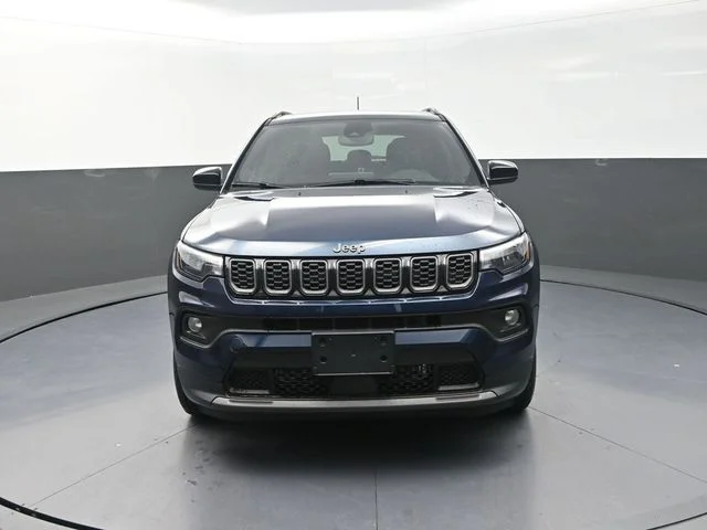 New 2026 Fathom Blue Pearl-Coat Exterior Paint Jeep Latitude image 4