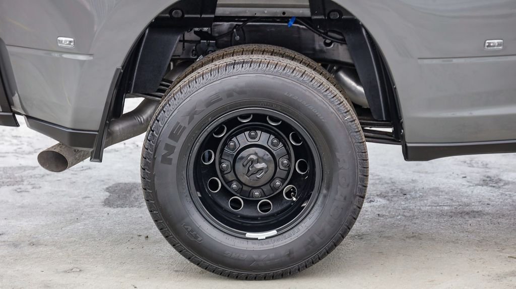New 2026 Gray Clearcoat Ram Laramie image 12
