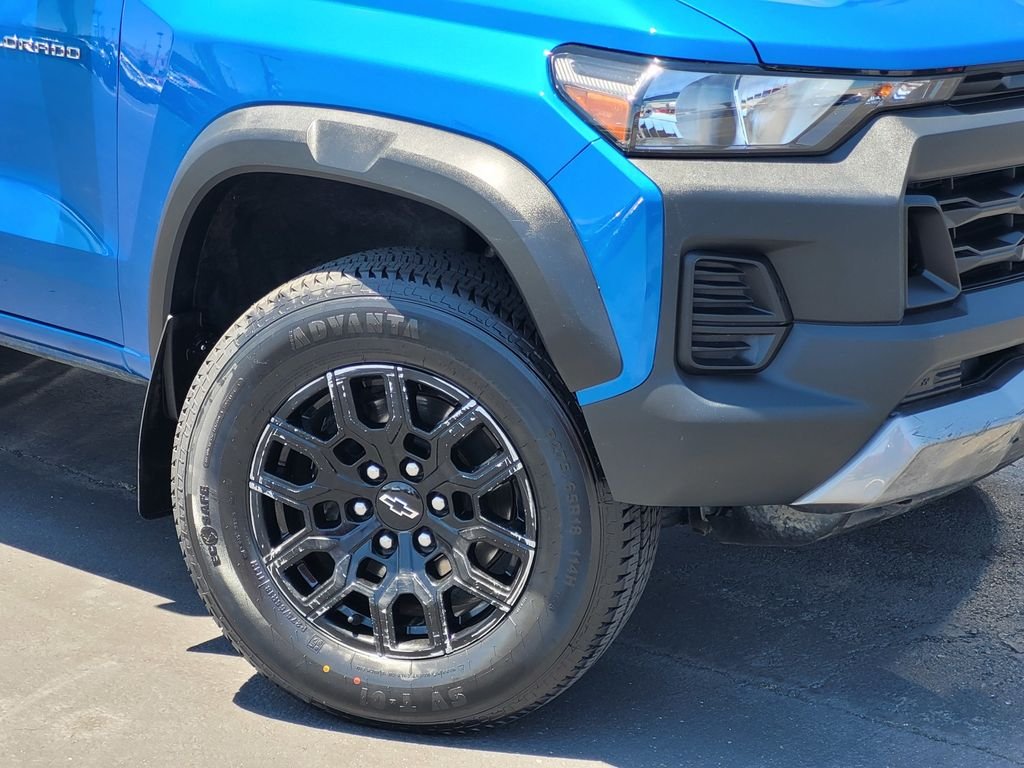 Used 2024 Blue Chevrolet Trail Boss image 9