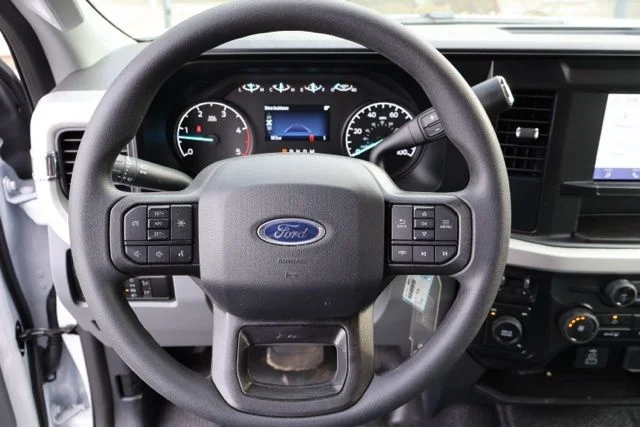 New 2026 Oxford White Ford F-550® XL image 21