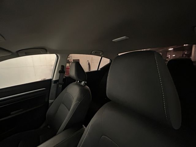 Used 2023 Silver Nissan 2.5 SV image 25