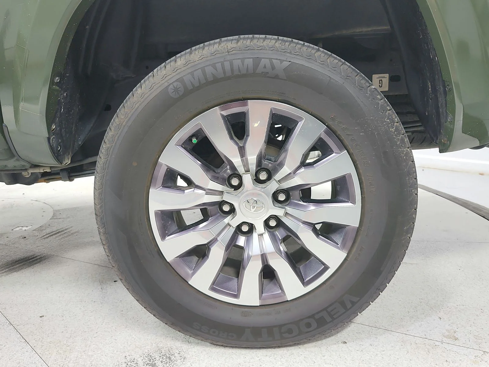 Used 2021 Green Toyota Limited image 14