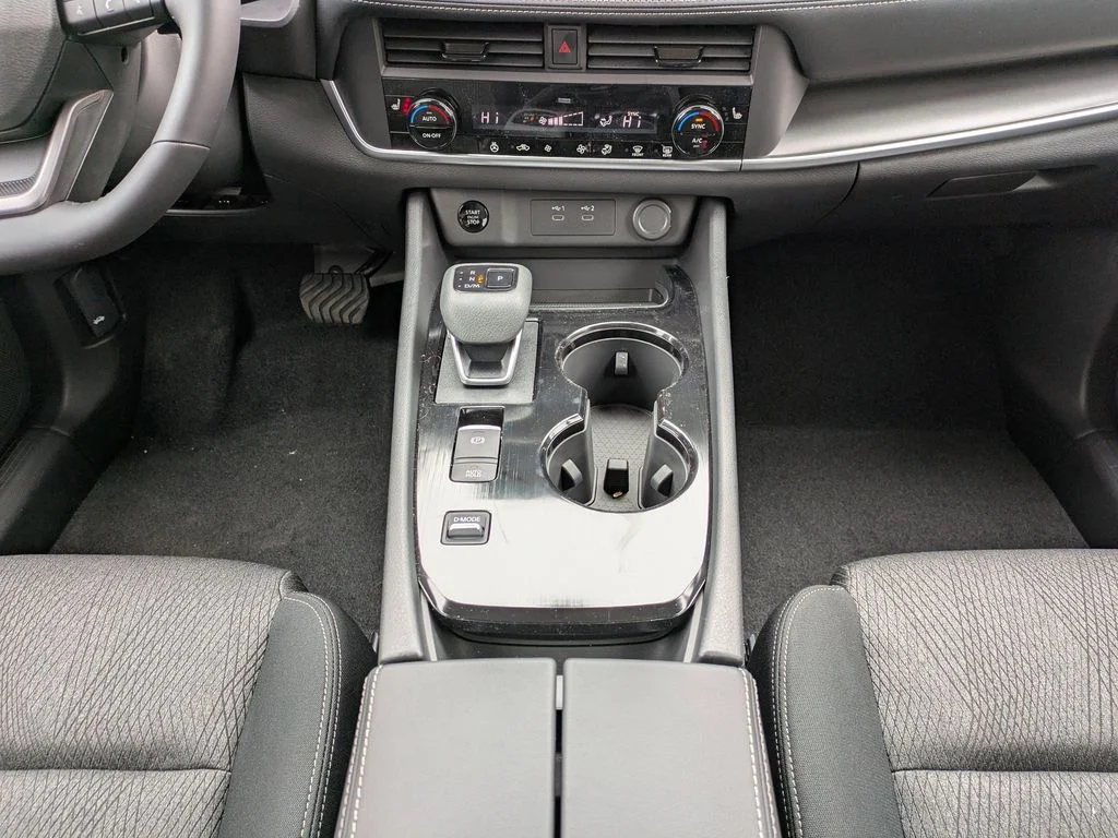 New 2026 Boulder Gray Pearl Nissan SV image 18