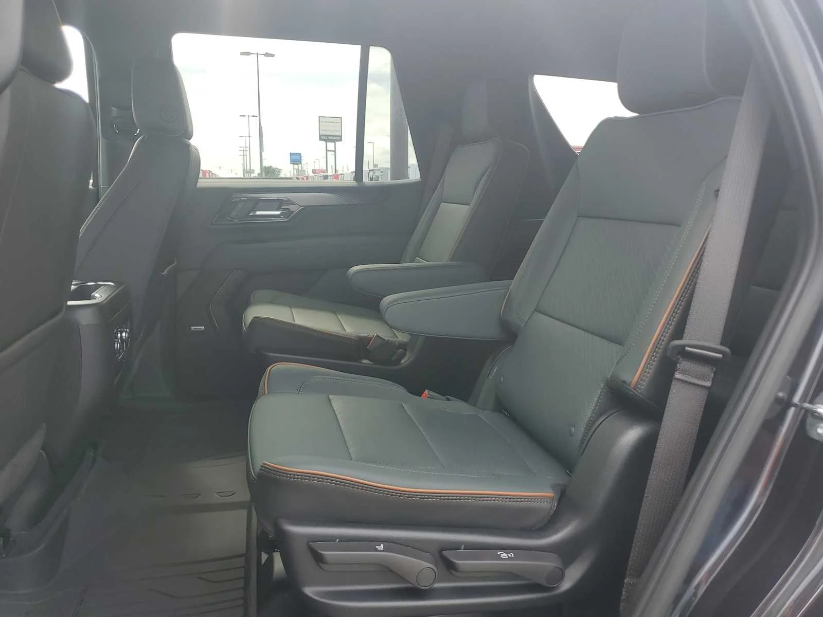 New 2026 Titanium Rush Metallic GMC AT4 image 14