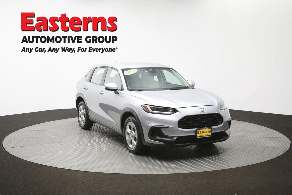 Used 2025 Silver Honda LX image 48