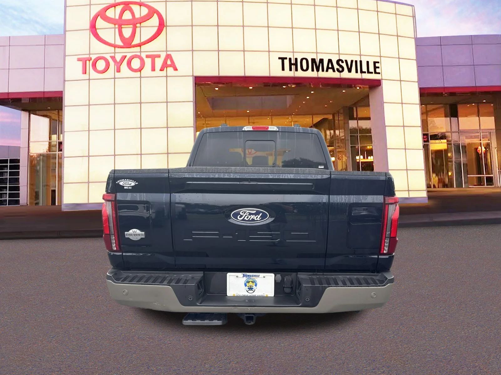 Used 2025 Blue Metallic Ford King Ranch image 6