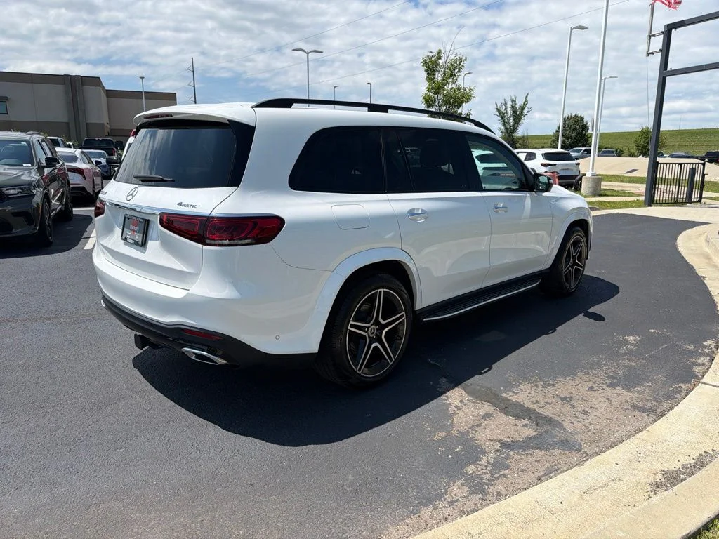 Used 2022 White Mercedes-Benz GLS 450 image 7