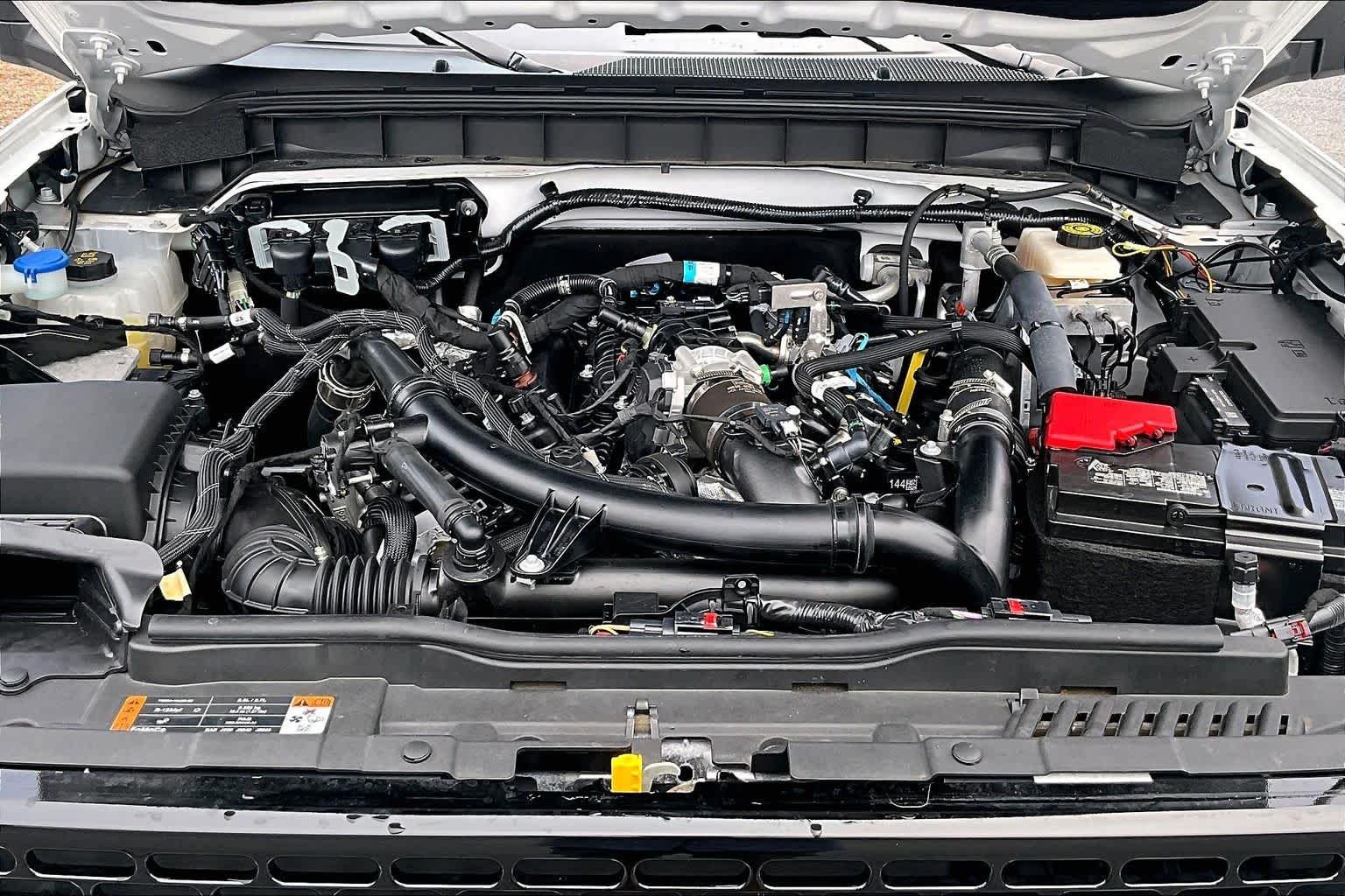 Used 2024 Oxford White Ford Wildtrak image 29