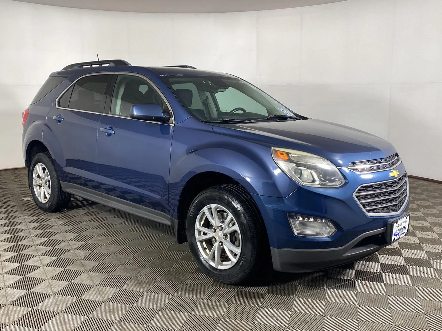 Used 2016 Patriot Blue Metallic Chevrolet LT image 1