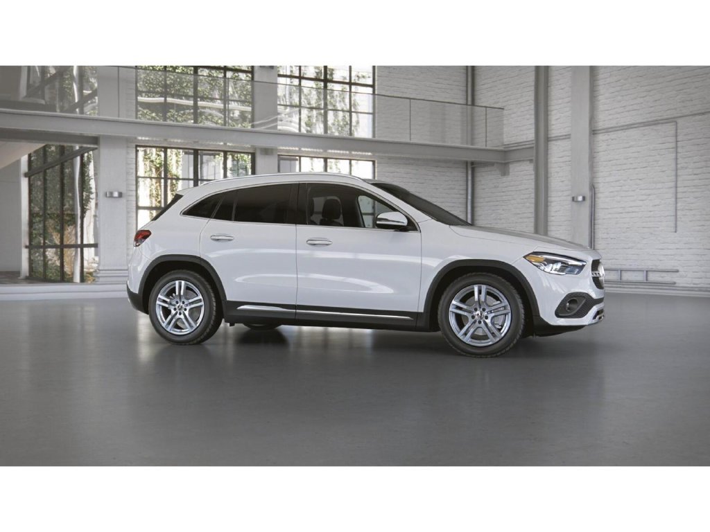 Certified Used 2023 Polar White Mercedes-Benz GLA 250 4MATIC® image 15