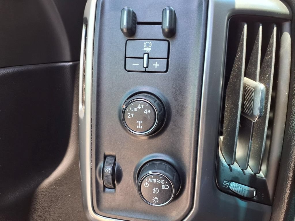 Used 2015 SUMMIT WHITE Chevrolet LTZ image 24