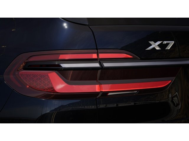 New 2027 Carbon Black Metallic BMW xDrive40i image 8