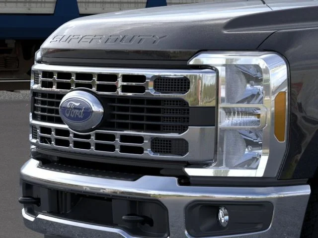New 2026 Black Ford XLT image 17