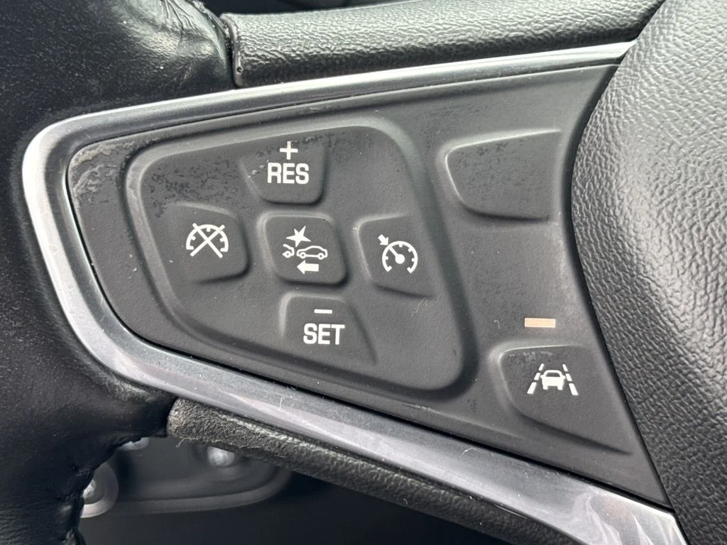 Used 2020 Silver Chevrolet LT image 24