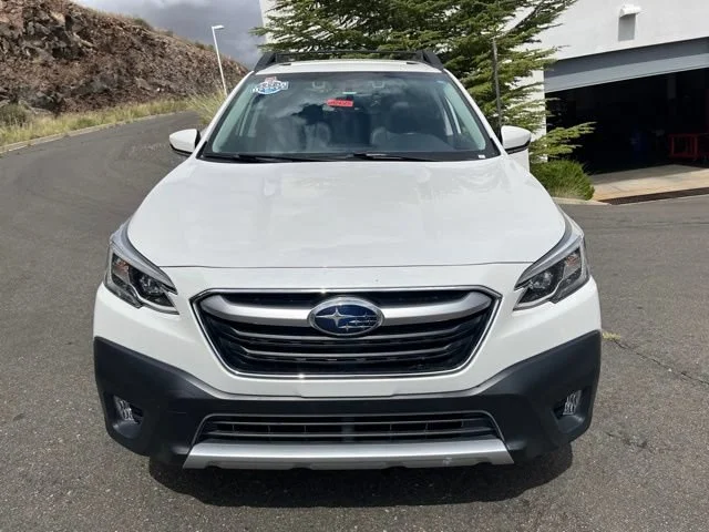 Used 2021 Crystal White Pearl Subaru Limited XT image 4
