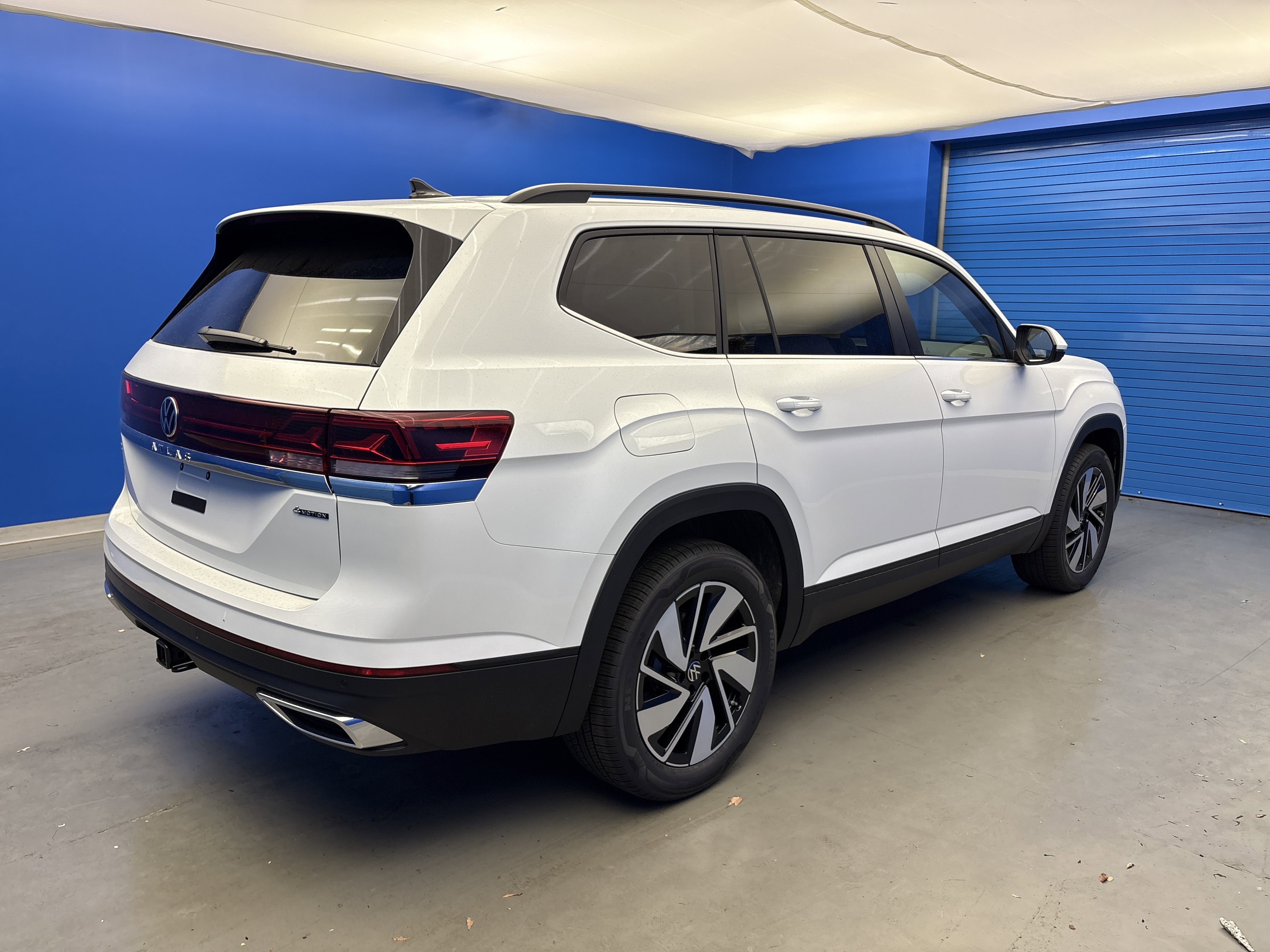 2026 Volkswagen Atlas SE w/Tech - Photo 7