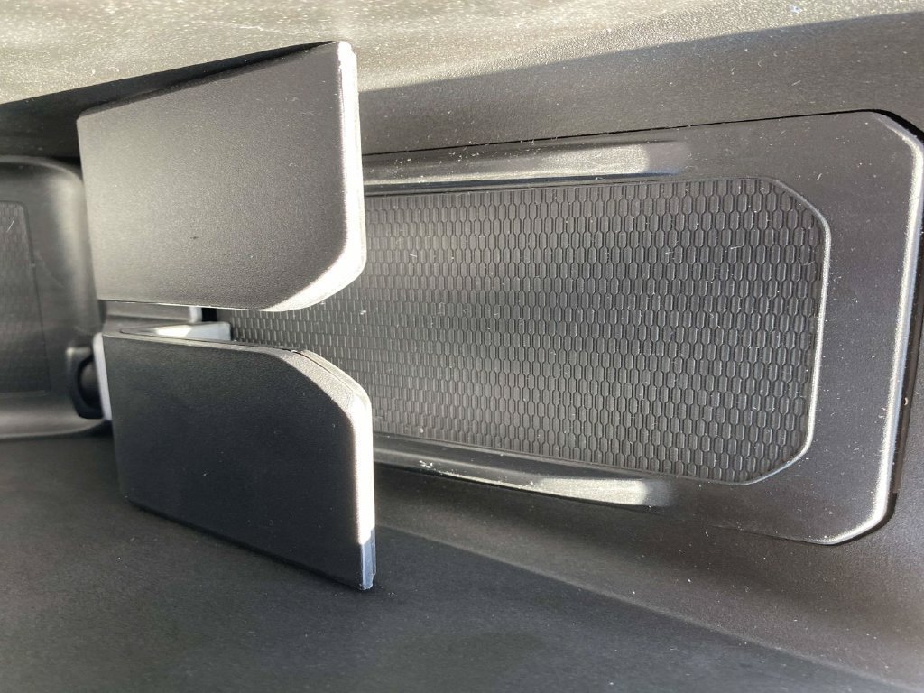 New 2026 Sting-Gray Clear-Coat Exterior Paint Jeep Laredo image 8