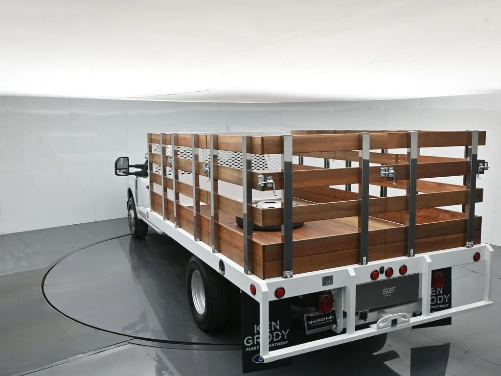New 2026 White Ford XL image 36